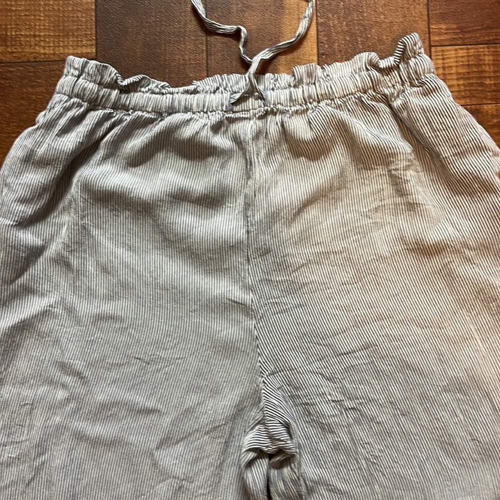 Liz Claiborne wide leg striped Rayon/Acetate Pants - Picture 2 of 8